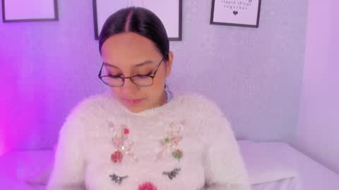Ella online show from December 24, 2024, 5:16 am