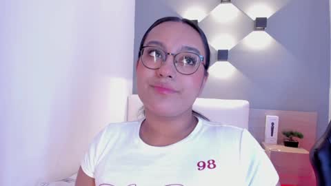 Ella online show from December 28, 2024, 4:30 am