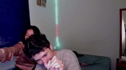 Ella and Cain online show from October 30, 2025, 6:41 pm