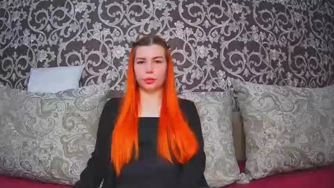 Snapshot of ellanuar chatting on November 12, 2025, 3:18 am EllaNuar online show from November 12, 2025, 3:18 am