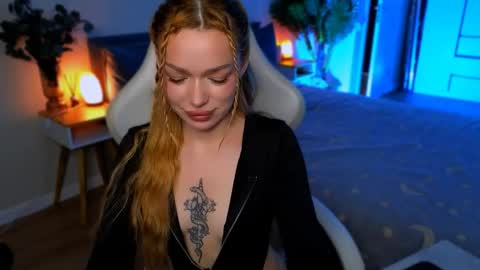 Ella online show from May 24, 2026, 6:29 am