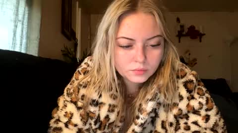 ellejess online show from February 26, 2026, 4:39 pm