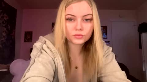 ellejess online show from March 2, 2026, 3:19 pm