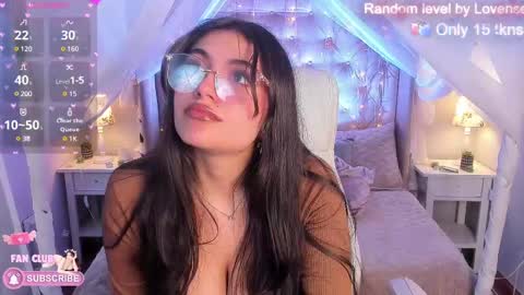 Snapshot of ellie_jhonson_ chatting on February 22, 2025, 5:57 pm Ellie Jhonson online show from February 22, 2025, 5:57 pm