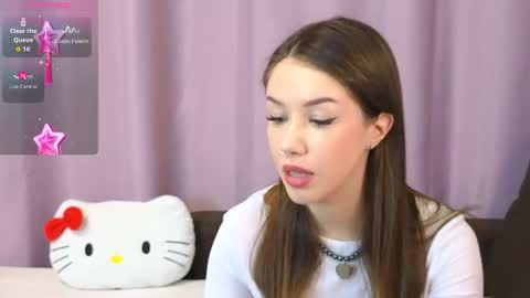 ellie online show from May 1, 2026, 6:56 pm