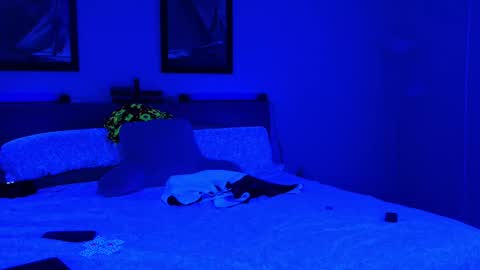 Snapshot of ellie_murphy chatting on March 2, 2025, 8:16 am Ellie Murphy online show from March 2, 2025, 8:16 am