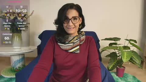 Snapshot of elliee1 chatting on January 23, 2025, 12:30 pm elliee1 online show from January 23, 2025, 12:30 pm