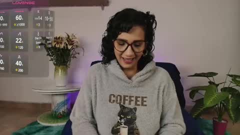 Snapshot of elliee1 chatting on January 26, 2025, 1:15 pm elliee1 online show from January 26, 2025, 1:15 pm