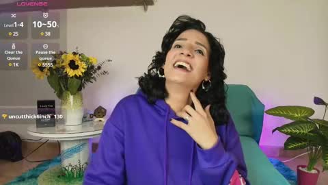 Snapshot of elliee1 chatting on February 21, 2025, 6:15 pm elliee1 online show from February 21, 2025, 6:15 pm