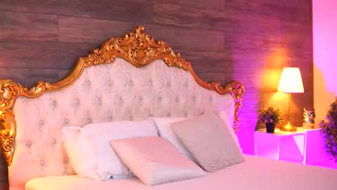 Ellie online show from October 9, 2025, 8:56 am