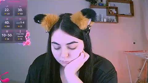 Ellie online show from February 9, 2025, 5:22 pm