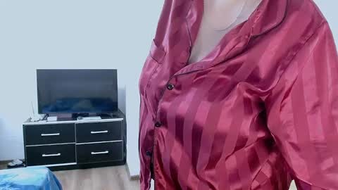 Ellie online show from May 31, 2026, 3:26 am