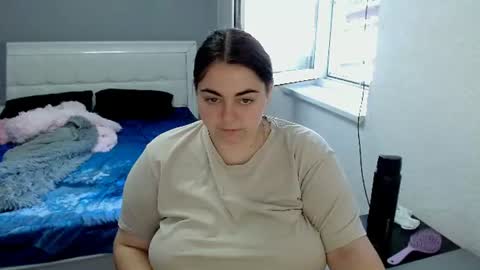 Ellie online show from June 11, 2026, 5:49 am