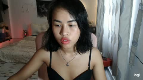 ellieyun online show from April 1, 2026, 3:40 am