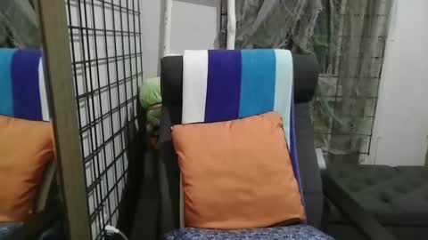 Elliohh online show from April 17, 2026, 2:47 am