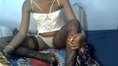 Snapshot of elllanna chatting on March 2, 2025, 5:36 pm elllanna online show from March 2, 2025, 5:36 pm