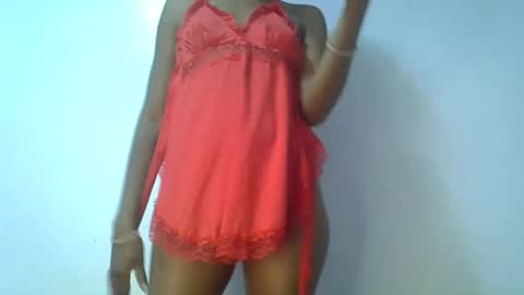 Snapshot of elllanna chatting on March 8, 2025, 10:13 pm elllanna online show from March 8, 2025, 10:13 pm