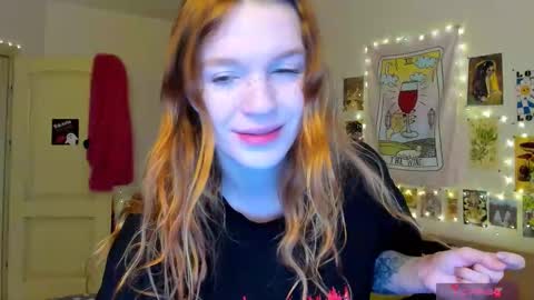 Elly     Fansly  online show from February 26, 2026, 7:18 am