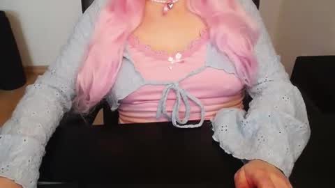 Elly online show from April 3, 2026, 6:33 am