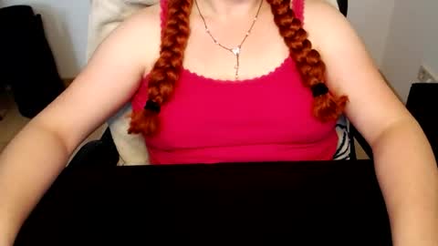 Elly online show from July 4, 2026, 6:52 am