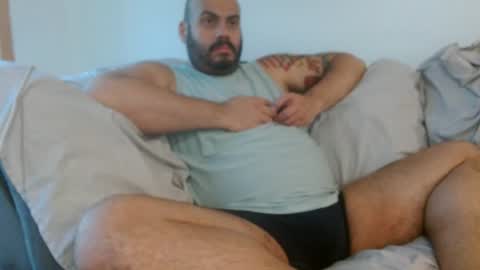 elmatahombre33 online show from June 28, 2026, 12:16 am