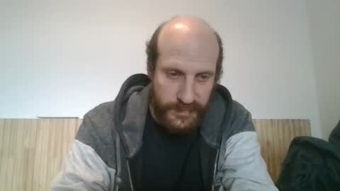 Mati Restrepo online show from July 15, 2026, 6:35 pm