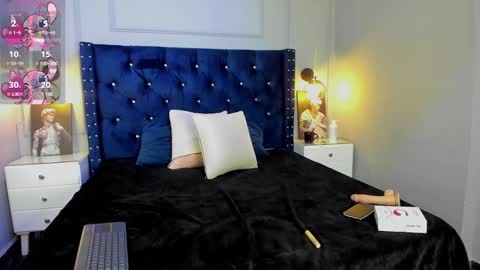 Elodie  online show from January 16, 2025, 11:26 am