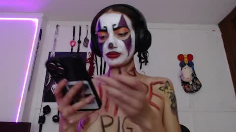 Chelsea  Please help me to reach 100 thumbs up online show from January 12, 2025, 11:47 pm