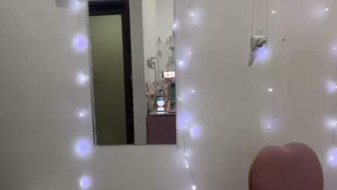 Eva online show from July 24, 2026, 4:32 am