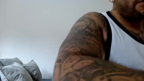 elosocazador online show from January 22, 2025, 6:52 pm