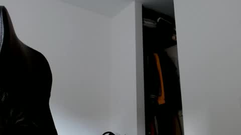 elosocazador online show from January 27, 2025, 12:48 pm