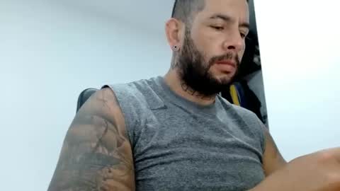 elosocazador online show from February 5, 2025, 11:55 am