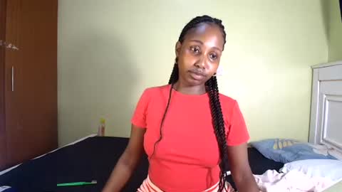Snapshot of elowen655796 chatting on July 10, 2026, 7:01 am ELOWENA online show from July 10, 2026, 7:01 am