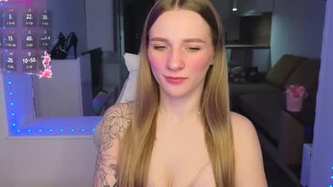 elsa_cute1 online show from March 31, 2026, 2:57 am