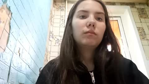 Alisa online show from April 27, 2026, 8:12 am