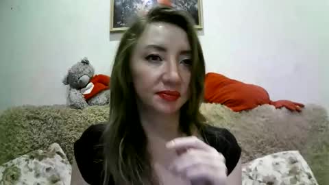 ElvaArno online show from October 18, 2025, 2:36 am
