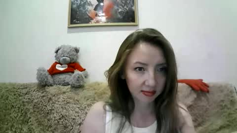 ElvaArno online show from October 23, 2025, 7:40 am