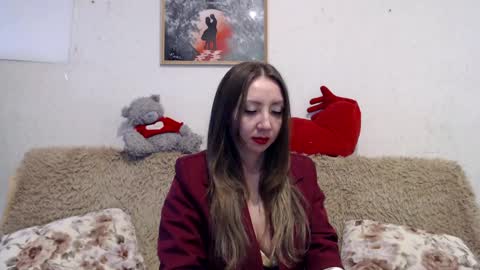 ElvinaSweet online show from April 16, 2026, 1:39 am