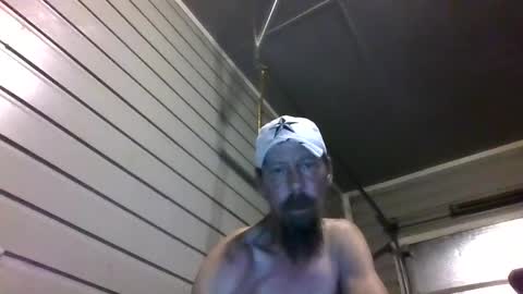 elwooood7 online show from September 19, 2025, 10:27 am