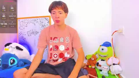  E  L  Y   K  I  N  G   online show from July 13, 2026, 6:33 pm