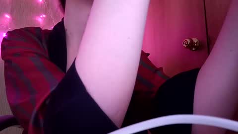 Elza Kom online show from December 8, 2024, 8:41 am