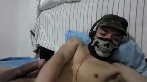 elzarko777 online show from February 4, 2026, 5:57 am