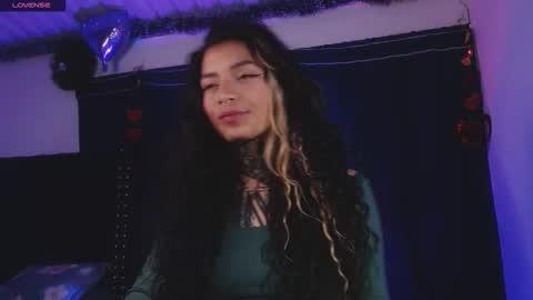 Snapshot of ema_ploxx chatting on February 20, 2026, 6:26 am ema_ploxx online show from February 20, 2026, 6:26 am