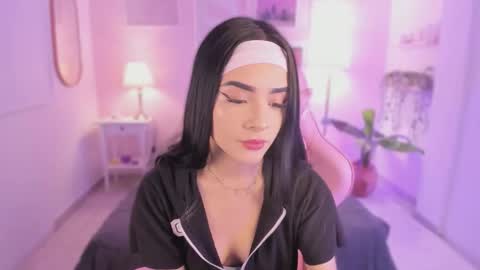 emma soul online show from November 25, 2025, 7:36 pm