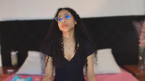 Ema Fox online show from March 19, 2026, 6:06 am