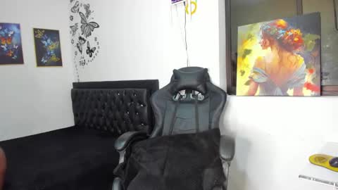 . online show from December 2, 2024, 11:12 am