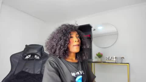 . online show from November 21, 2025, 12:59 pm