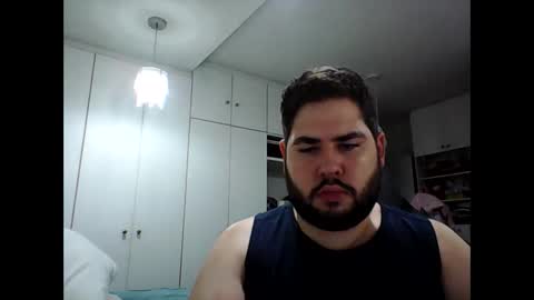 embarrassed_str8_3incher online show from April 27, 2026, 11:25 pm