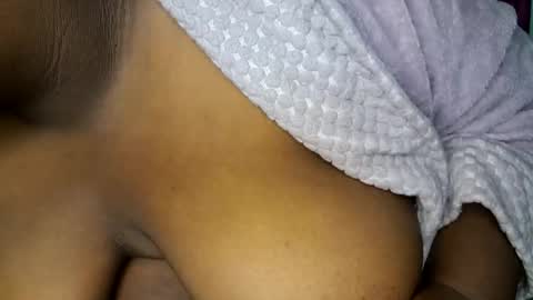 Snapshot of emberjoywoods chatting on October 17, 2025, 2:19 pm Empress Ember online show from October 17, 2025, 2:19 pm