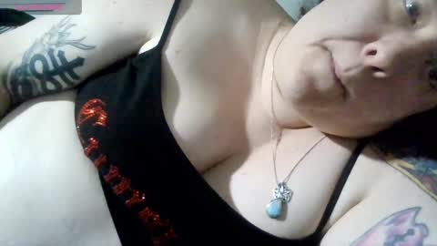 Snapshot of emberlynnix chatting on June 5, 2026, 5:36 am Emberlyn Nix online show from June 5, 2026, 5:36 am